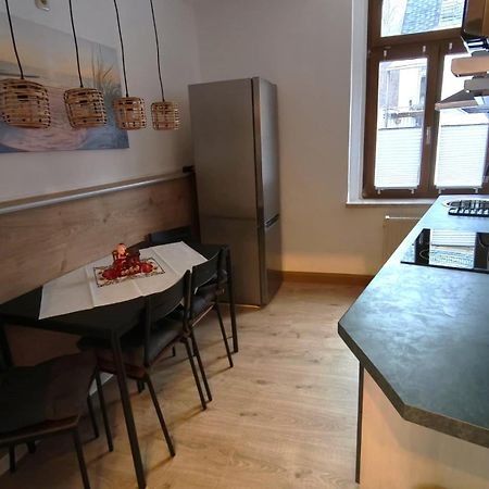 Апартаменты Zentral Und Ruhig In Auerbach Ауэрбах Экстерьер фото